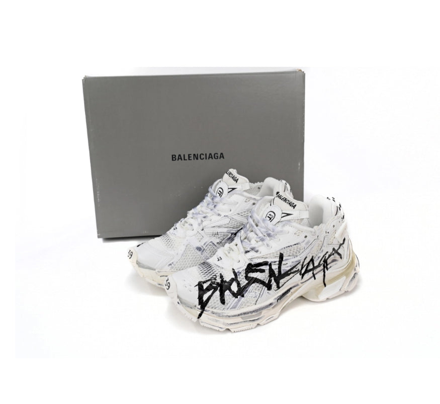Balenciaga Runner Graffiti White